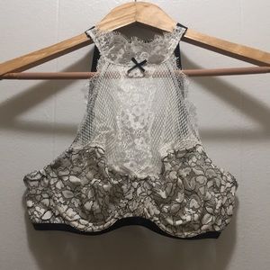 Victoria’s Secret Halter Lingerie Bra